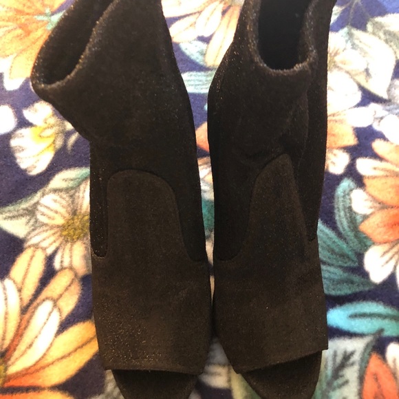 ****SOLD****G By Guess | Bex Heel Boots | Black - Picture 3 of 12